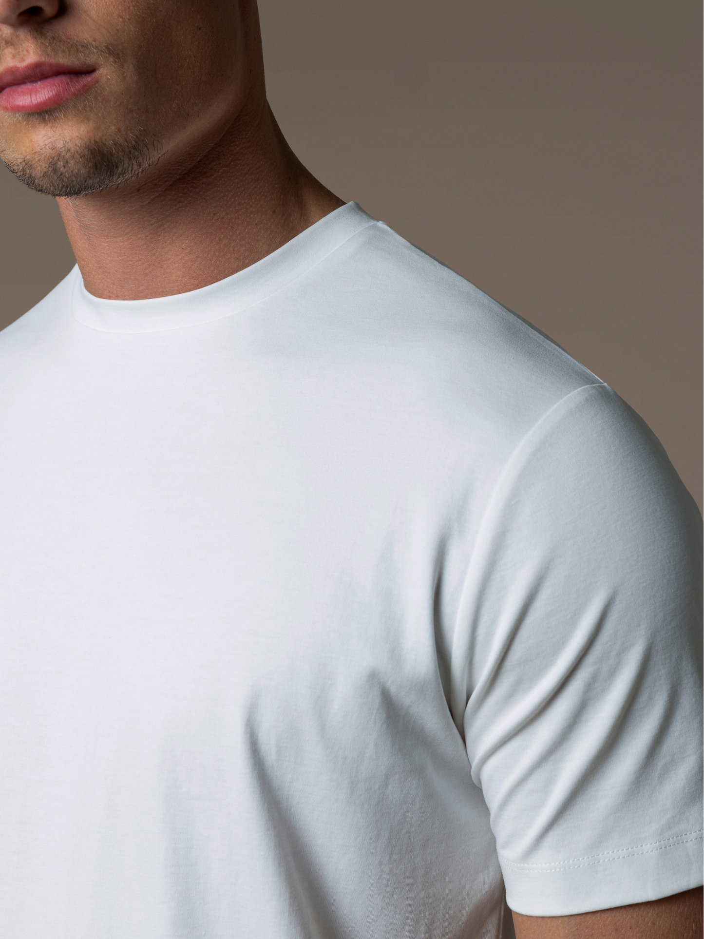 Essential Lux T-Shirt - Wit
