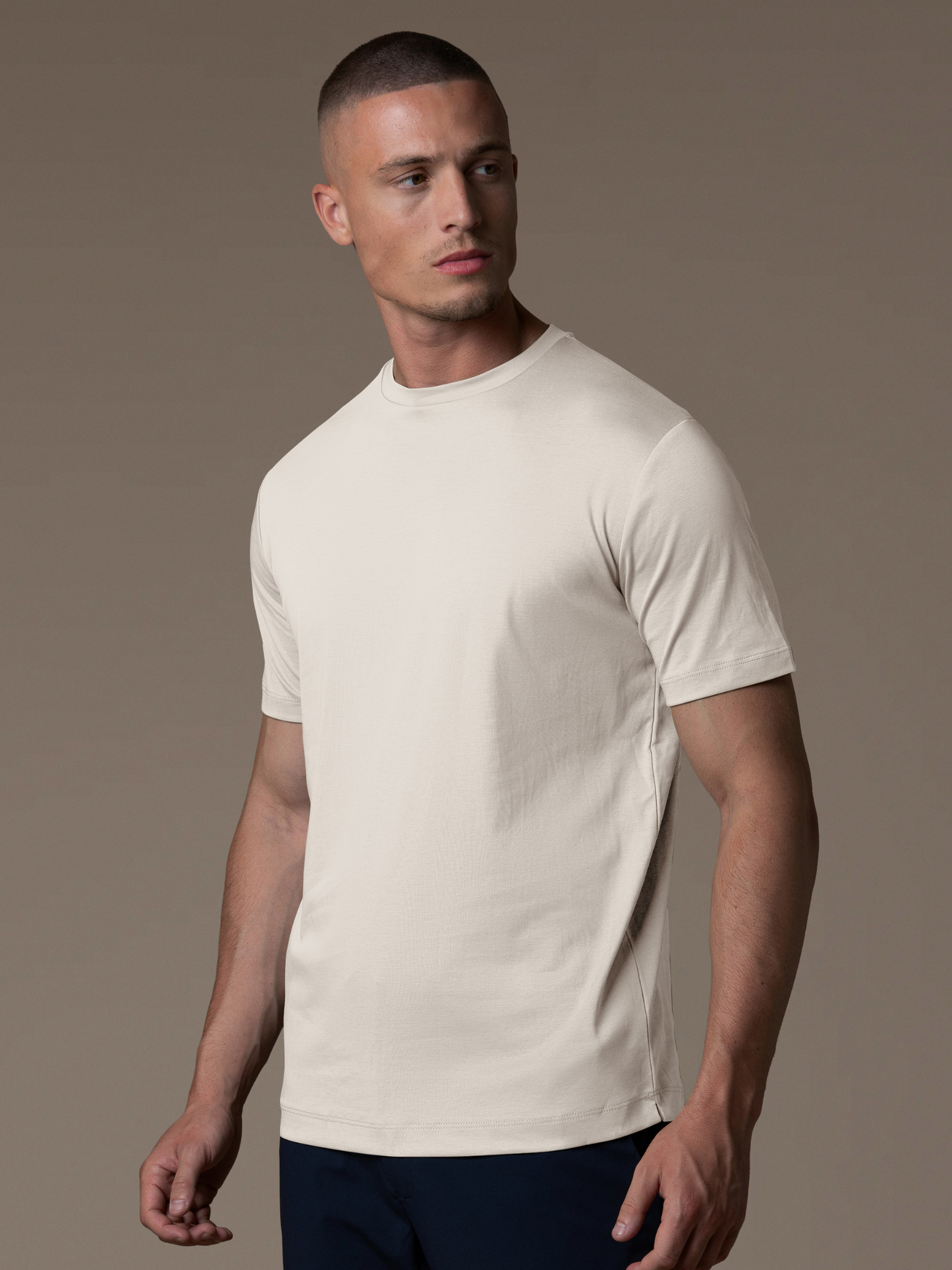 Essential Lux T-Shirt - Beige